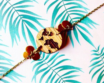 Engraved wooden "Taizö" Earth bracelet
