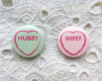 Hubby and Wifey badges, newlywed pin, honeymoon pin, wedding pin, bride pin, bride gift, groom gifts, hen do gift, love hearts sweets