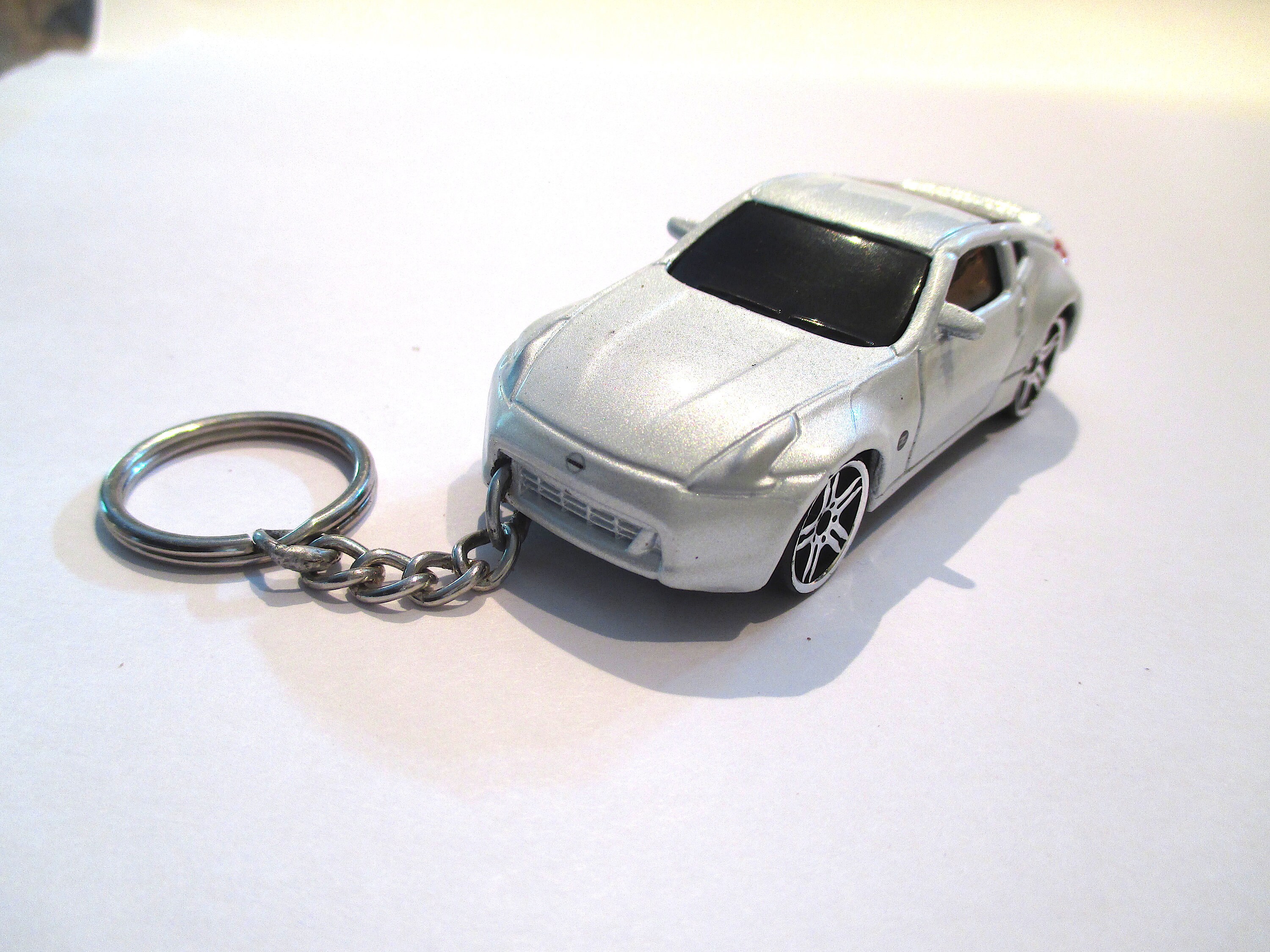 Nissan 370Z White keychain Nissan Z Car Cute Car keychain Etsy