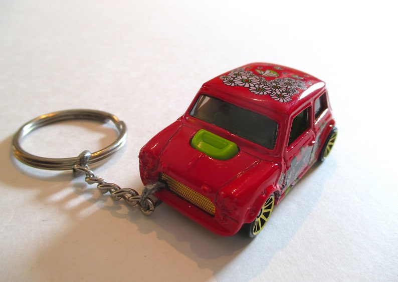 Cute keychain Beatles Series Mens gift BAE gift Boyfriend keychain Mini Cooper Keychain Car keychain