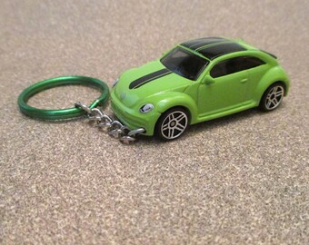VW Beetle keychain, 汽車 Volkswagen Beetle keychain, Hippie car keychain, Ladies bug, Mens or Womens keychain, Mens or Womens gift