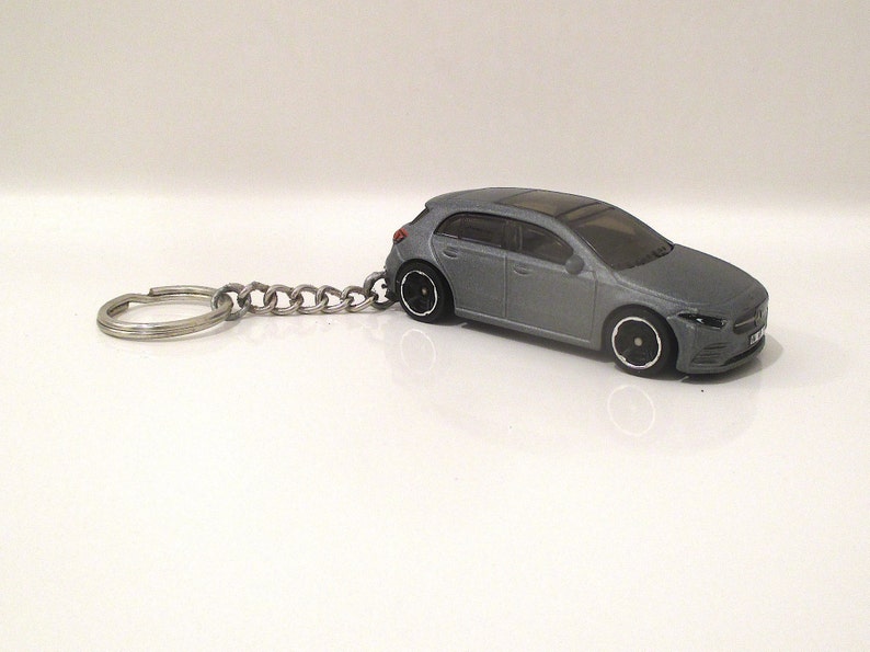 Spts car gift,Boyfriend keychain,Car keychain Spts Car keychain 2019 Merceds-benz A-Class sunruf Keychain BAE gift