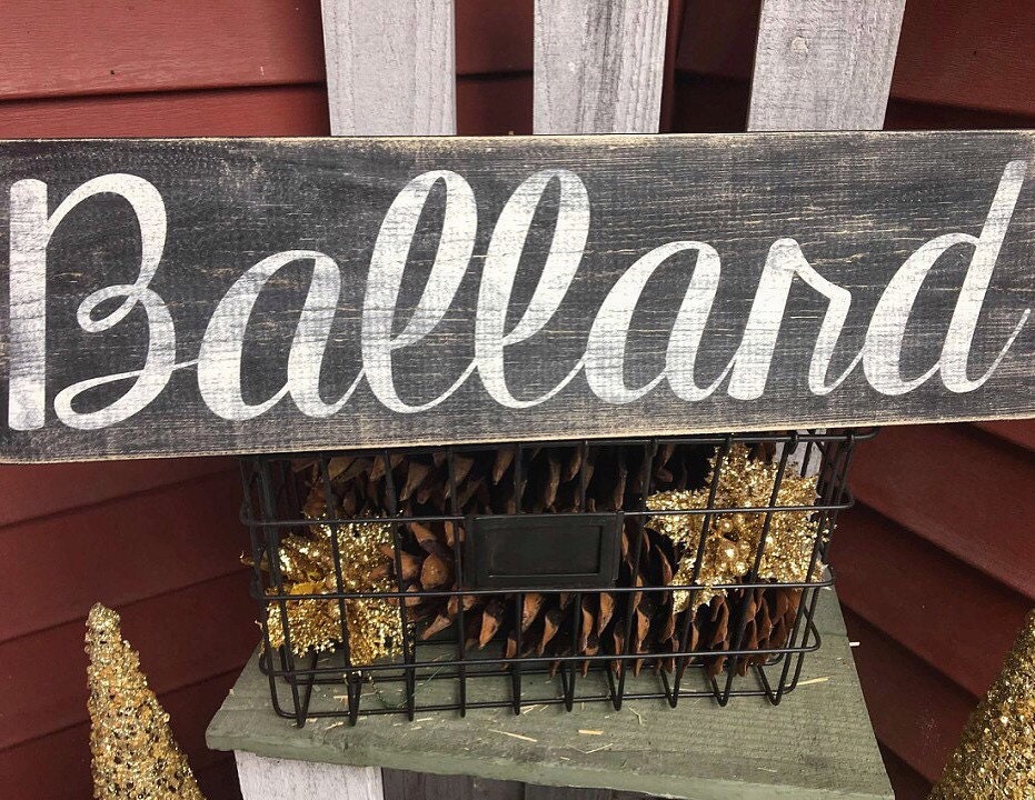Name & est. distressed wood sign family sign wedding gift | Etsy