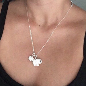 Mother's day gift, gift for mom, Elephant necklace, family necklace,  good luck necklace, mommy and baby necklace, gemstone jewelry