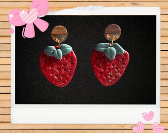 Strawberry earrings, jewelry, earrings, drop earrings,  polymer clay earrings, cute earrings, hypoallergenic earrings, gift for wife,