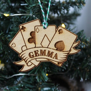 Gepersonaliseerde Poker Kerst Ornament Kaart Spelend Deck Hout Aangepaste Kerstbal Laser Graveren Rustieke Houten Naam Personaliseer Boom Decoratie Iers