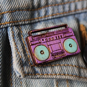 Ghetto Blaster Wooden Pin Badge music hip hop funk dj funny pin gift badge fan Flair Handmade Pyrography pins sustainable cute neon image 3