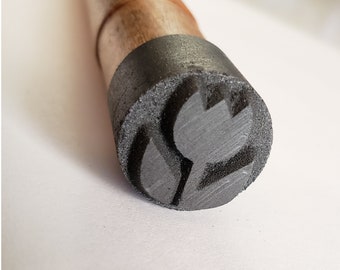 3/4" Graphite Tulip Stamp