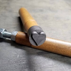 3/4&quot; Graphite Heart Stamp