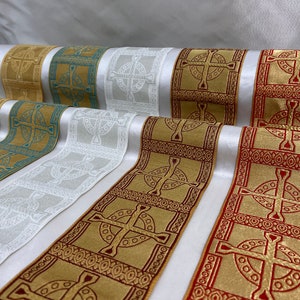 Decorative ORPHREY trim for liturgical vestments / EMMA 250.1