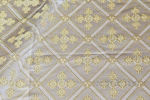 Metallic Brocade Fabric Artistry: Sustainable and Customizable Textile for Artisan Crafts / IERO 47
