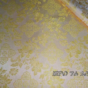 Customize Your Crafts with Rayon Fabric: Sustainable and Elegant Selection / IERO 76.1