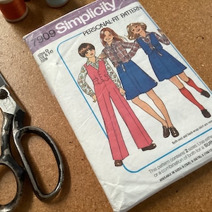 Vintage Sewing Pattern - Simplicity - Girls Size 12-14 - Shirt Pants Vest & Skirt - 1970&#39;s  #50035