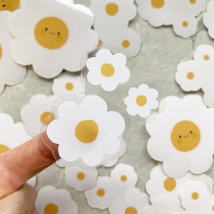 Sticker vinyl with transparent edge - 3 small daisies