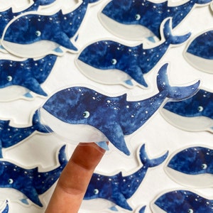 Sticker vinyl with transparent edge - whale