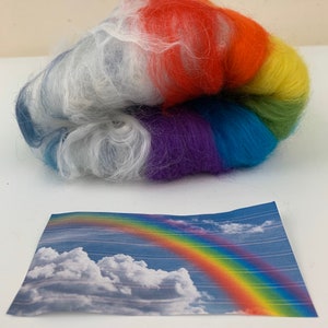 Rainbow Art Batt, Rainbow Sparkle Fiber, Wool Rainbow Batt, Soft Rainbow Fiber, Rainbow Roving, Rainbow Felting Fiber, Art Yarn Fiber Batt image 3