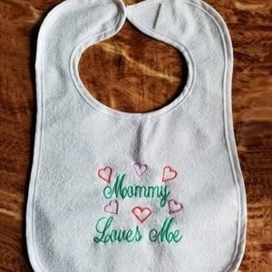 Mommy Loves Me Embroidered baby bib