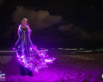 Women&#39;s Fiber Optic Fashion Top