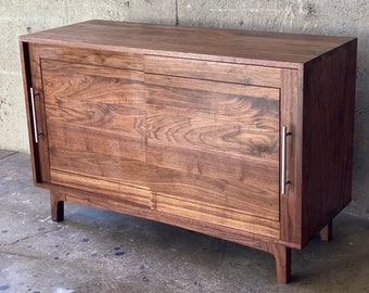 Capitan Record Cabinet