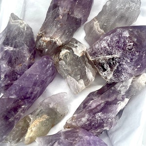 Amatista canadiense Chevron Auralite-23, lote de mini piezas de cristal