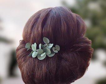 Eucalyptus hair comb Greenery hair comb for wedding Eucalyptus hair piece Floral bridal headpiece