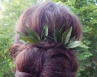 Greenery hair pins Bridal flower hair piece Wedding headpiece Green leaf hair pins Floral hair clip Rustic hairpiece Bride head piece