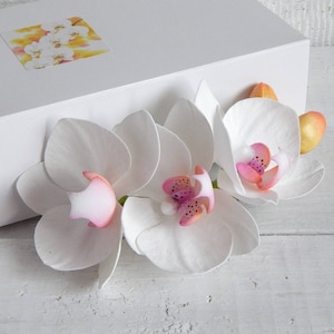 Tropical wedding flower hair comb Orchid hair clip Bridal headpiece Beach wedding hair piece
