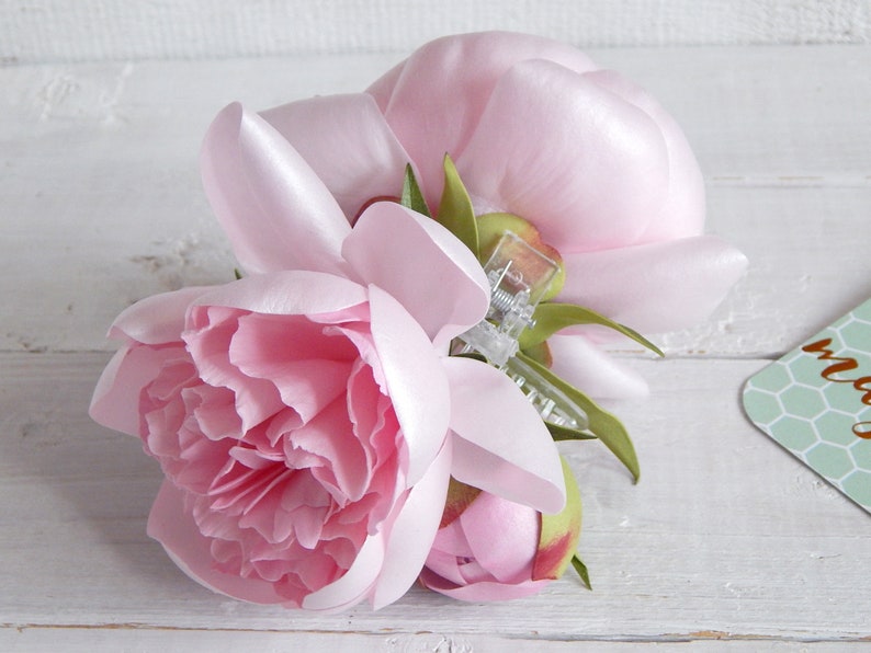 Flower hair claw clip Pink peony hair clip Floral barrette Pink peony fascinator