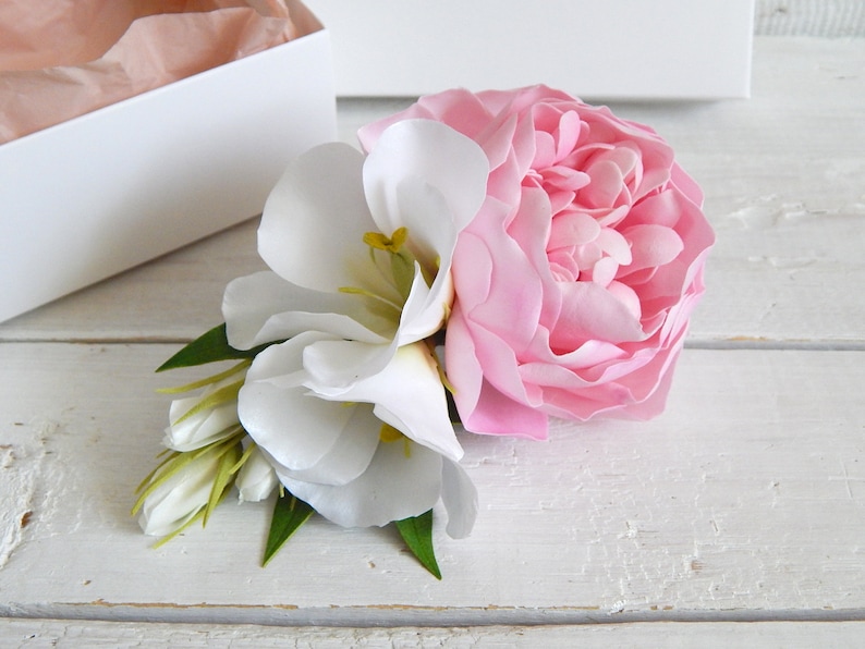 Pink White Flower Headpiece For Bride Peony Hair Clip Wedding Etsy Pink White Flower Headpiece For Bride Peony Hair Clip Wedding Etsy