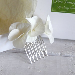 Hydrangea hair comb Ivory wedding headpiece Bridal flower hair comb Bridal floral hair piece Wedding head piece