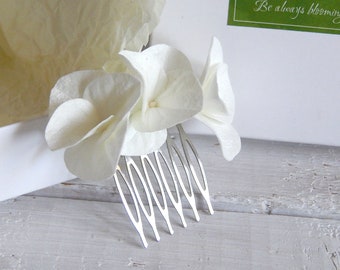 Hydrangea hair comb Small bridal hair comb Wedding flower headpiece Bridal flower hair piece Floral head piece