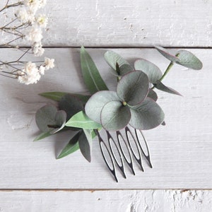 Green eucalyptus hair comb Greenery wedding headpiece Bridal floral hair piece