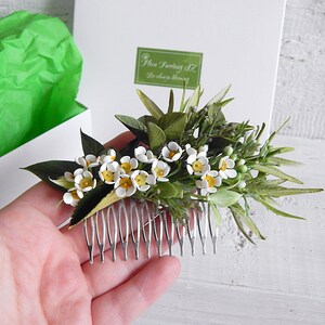 White green flower hair comb Greenery wedding hair comb Bridal floral hair piece Wax flower headpiece image 3