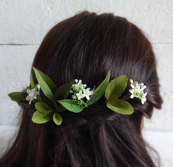 Green Leaves Floral Hair Pins Small White Flower Greenery Hair Etsy