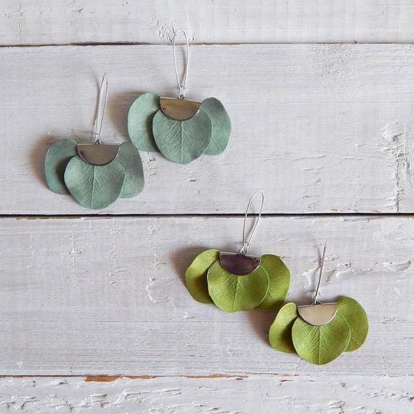 Botanical Scribble Earrings main image 0