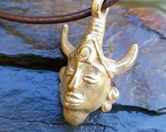 SUPERNATURAL - * PLATED PEWTER * Dean Winchester amulet pendant necklace prop replica (cast from original hornhead figurine)