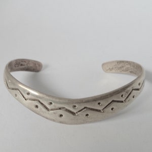 Wavy Sterling Silver Vintage Cuff - Etsy Wavy Sterling Silver Vintage Cuff - Etsy