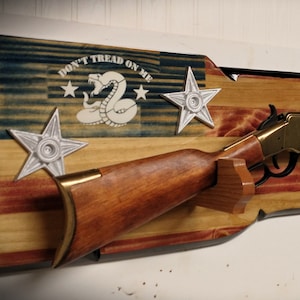 UNIQUE Don&#39;t Tread On Me Henry Lever Action Rifle Wall Display Collector Gift