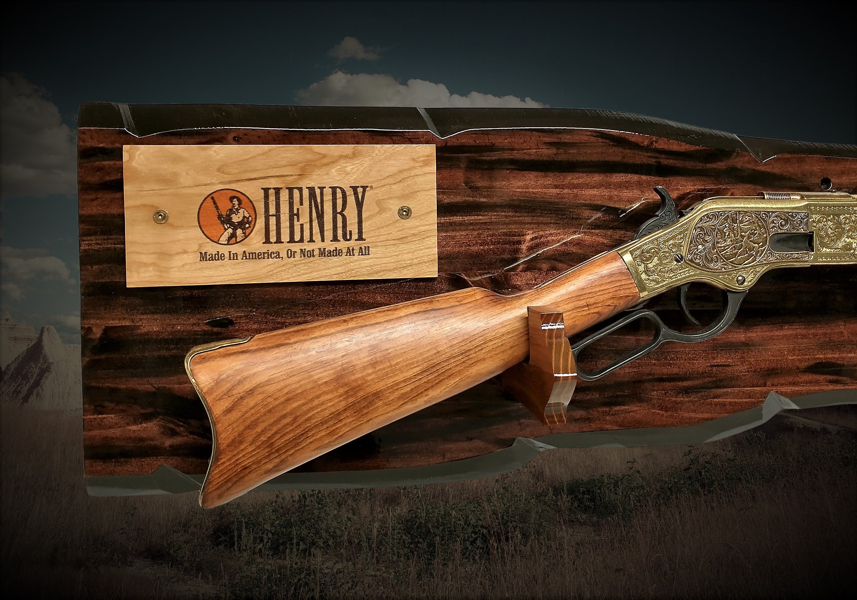 Rustic Gun Rack Henry Lever Action Rifle Display Imitation Live Edge Mahogany Finish Cabin Décor