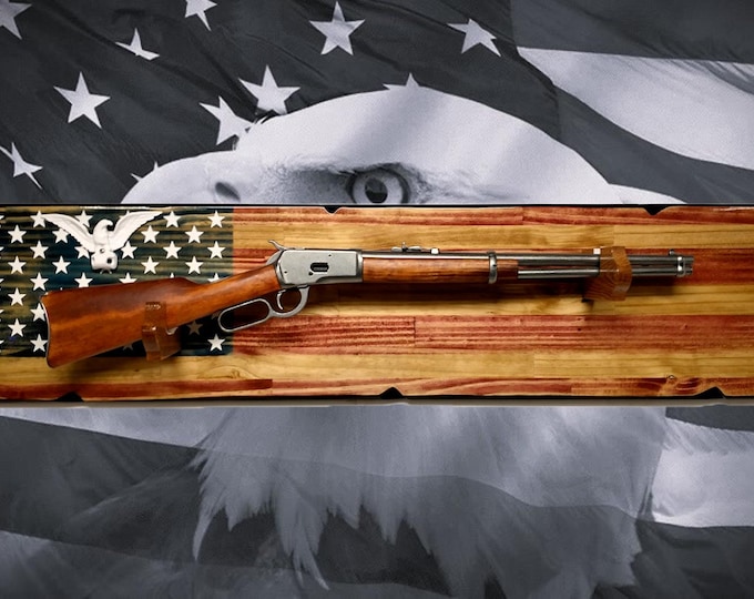 Rustic Old Glory Eagle Flag Lever Action Rifle Display with Knotty Pine Faux Live Edge – A Perfect Collectors' Gift.
