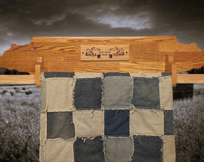 Rustic Cabin Oak Bear Head Wall-Mounted Quilt Rack Perfect Farmhouse Home Decor Gift
