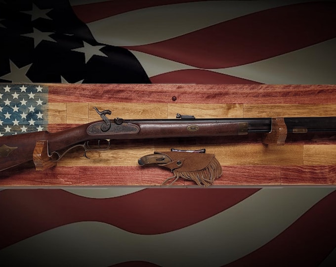 Rustic Old Glory All-Purpose Rifle Display Knife Mount Aspen Cabin Collectors Gift
