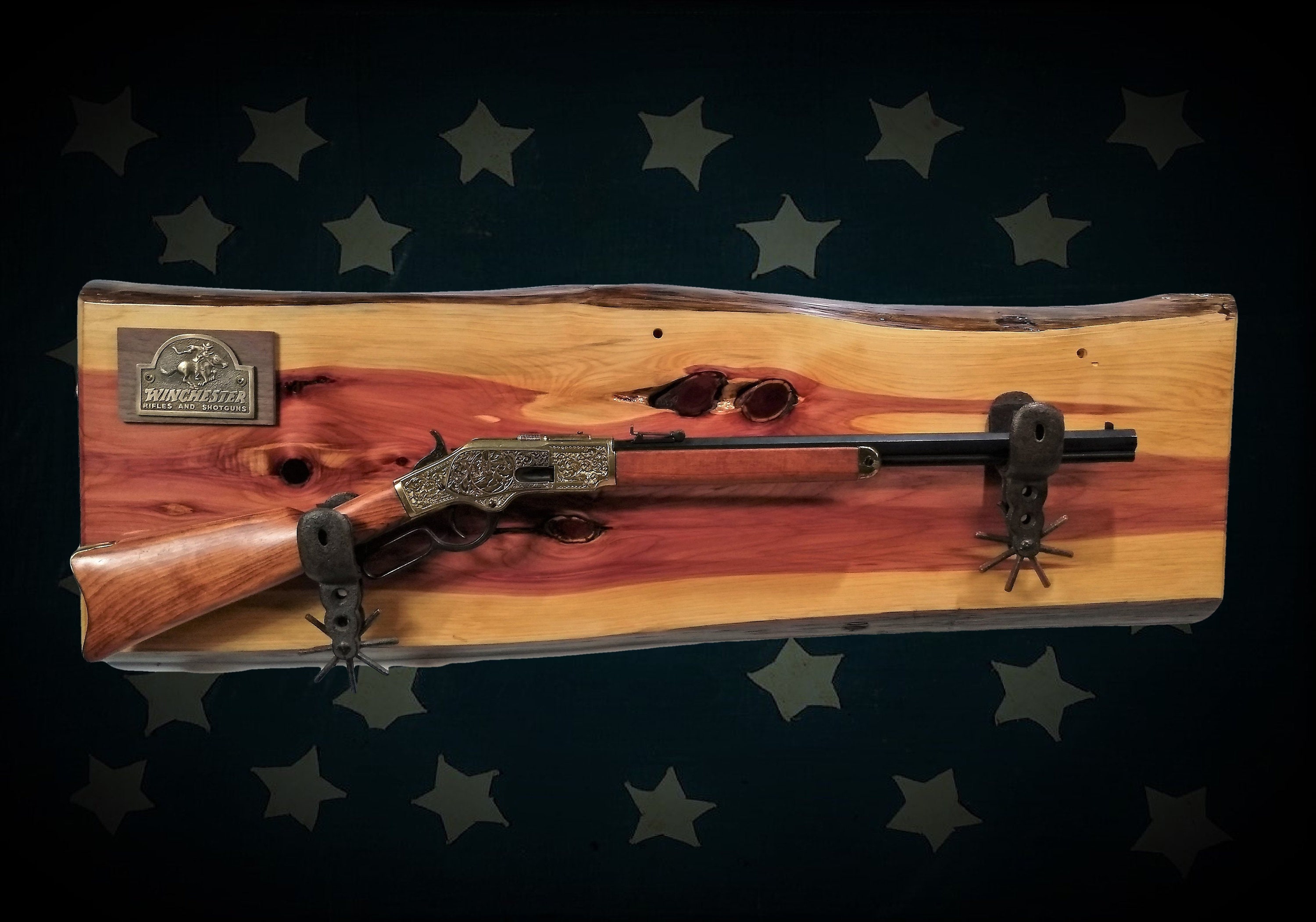 Live Edge Rustic Cedar Gun Rack Cast Iron Spur Hangers Winchester Rifle