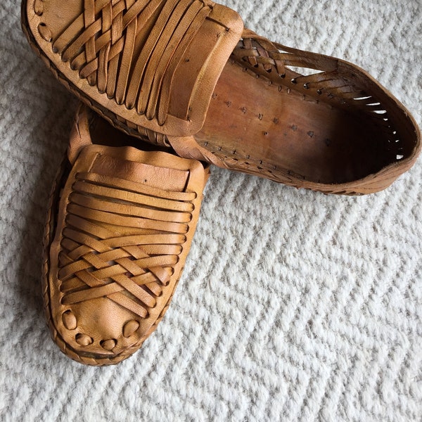 Men Leather woven mules,Criss cross shoe slipons,backcover Slide sandal for mens,unisex slipper shoes,Indian handmade flat loafers,moccasins