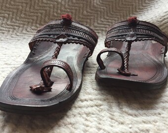 Indian buffalo sandals top