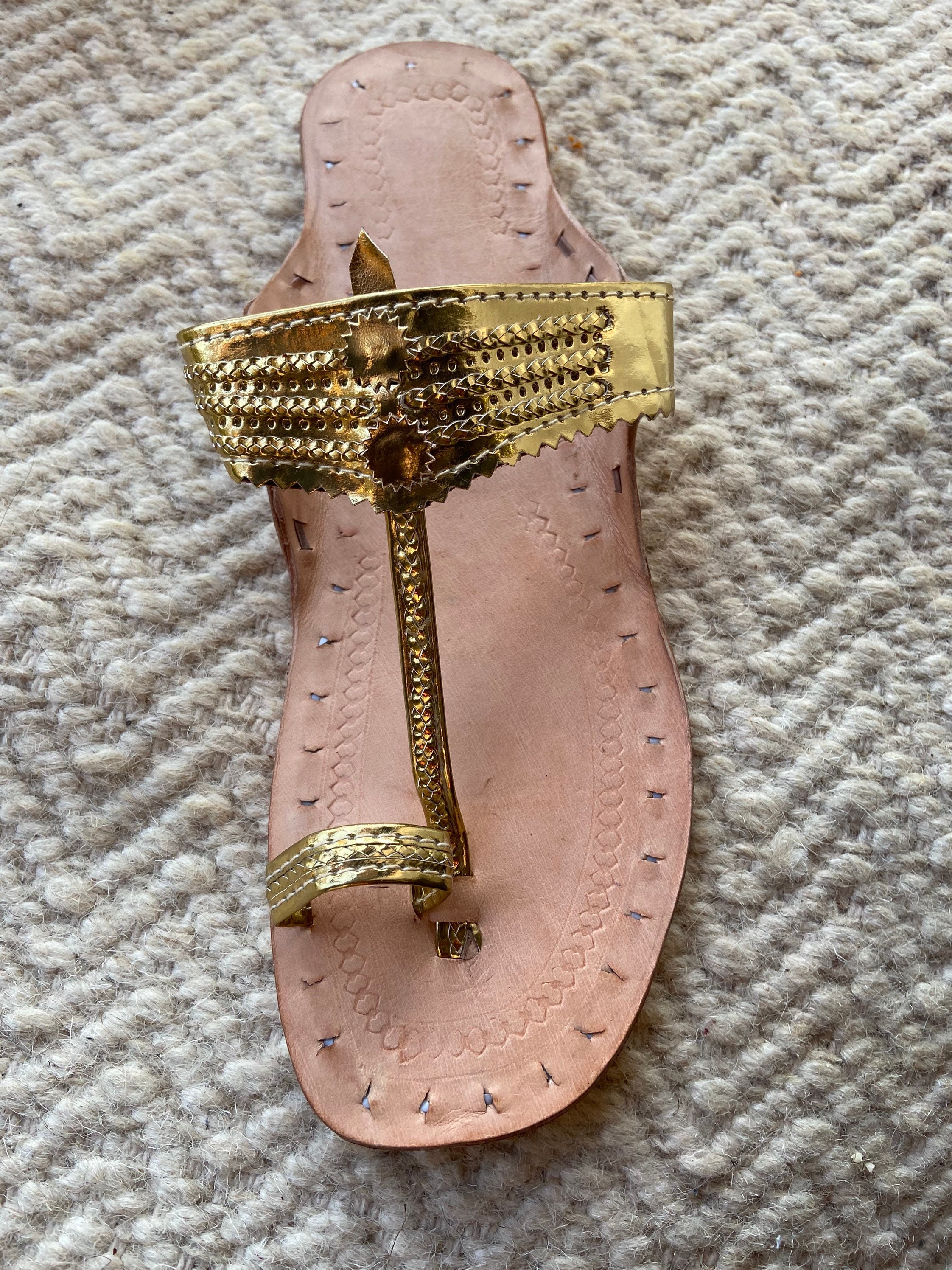 kolhapuri chappal for women
