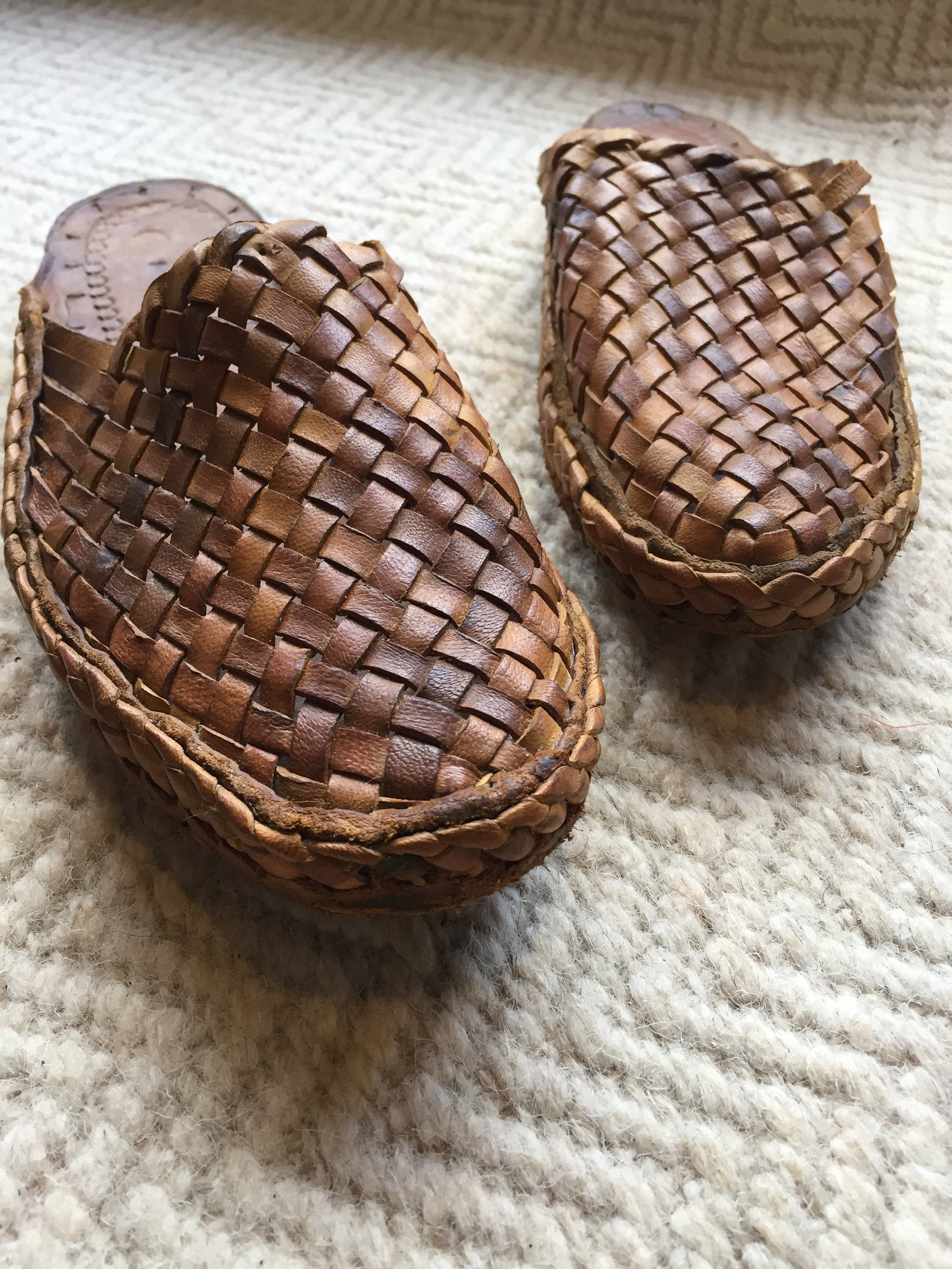 Mens Leather Woven Mules criss Cross Backopen Slip Ons backopen