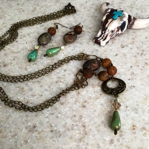 Boho Natural Agate and Jasper Necklace Set, Antique Brass Chain Necklace, Dangle Agate Earrings, Western Style