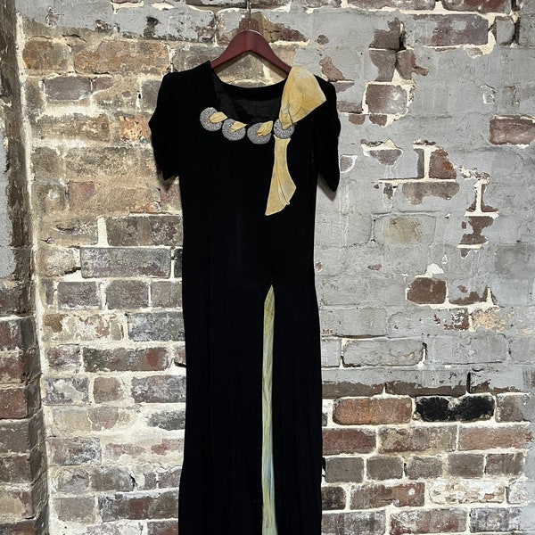 Vintage late 1930s/early 1940s black crepe evening gown, dress, full length, short sleeved. Rare find. Wounded Bird