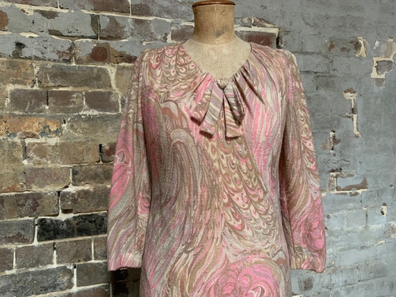 1960s pink and brown paisley wool dress, B-36" W-… - image 2